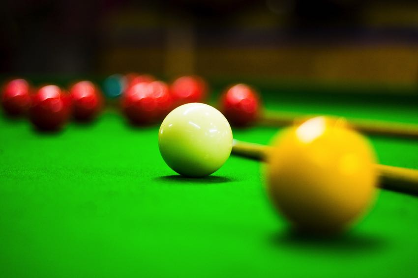 Snooker table and balls