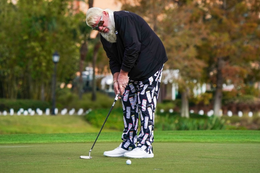 John Daly putting